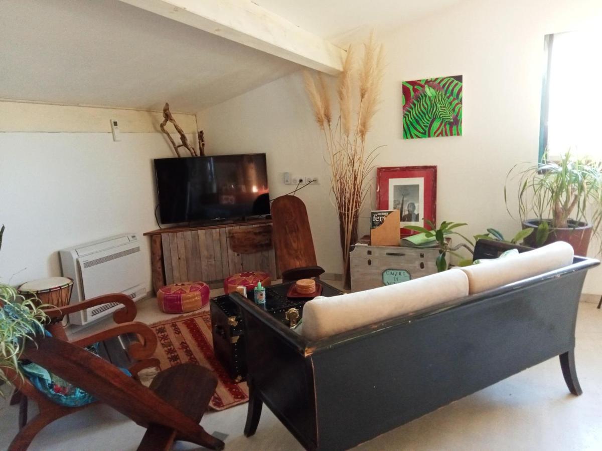 Logement De Charme Avec Piscine Et Jacuzzi Carnoules  Exteriér fotografie