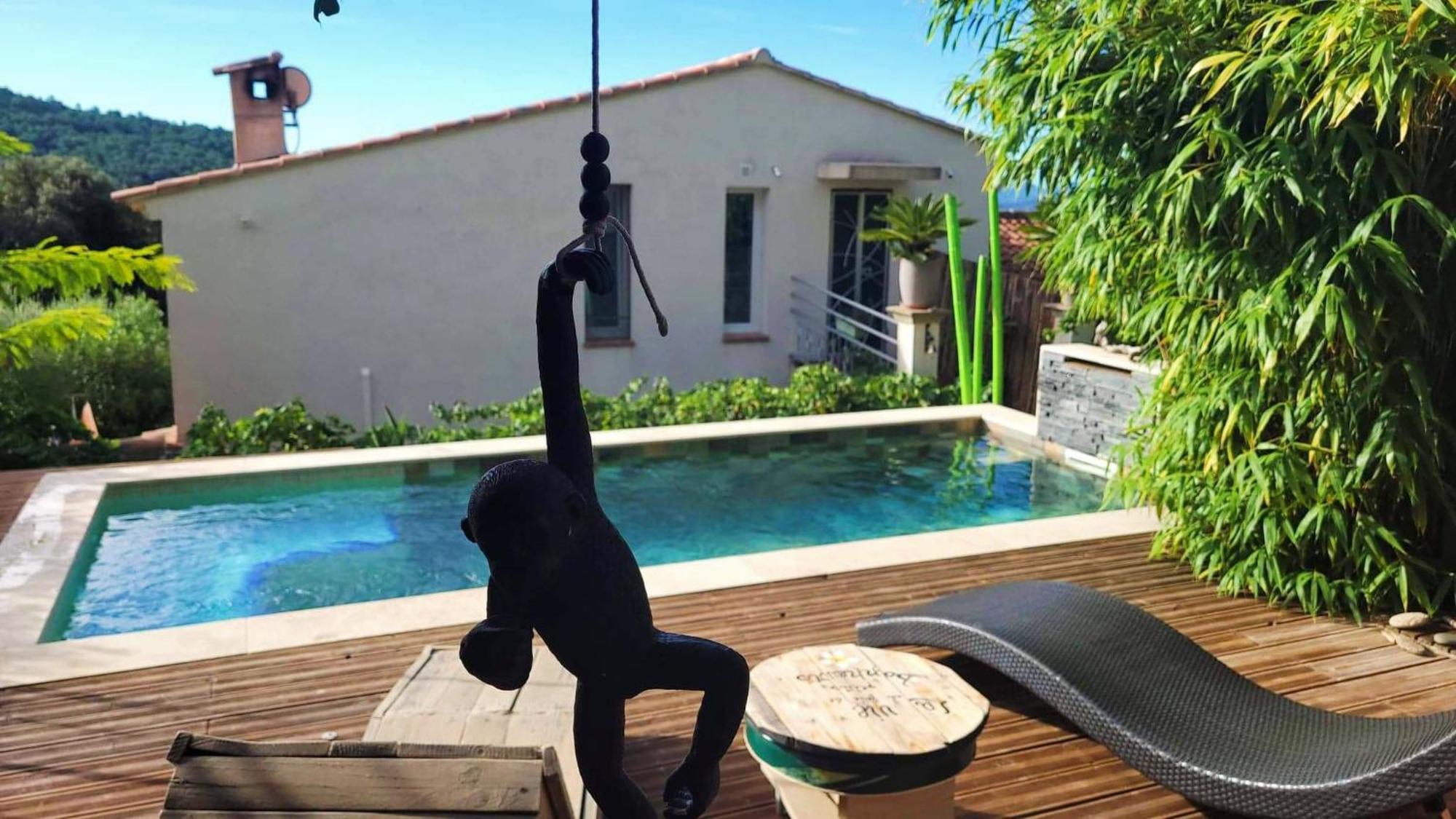 Logement De Charme Avec Piscine Et Jacuzzi Carnoules  Exteriér fotografie